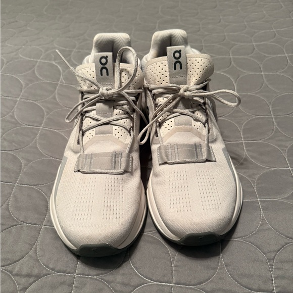 Cloudnova 2 Frost | Cream - Picture 1 of 6